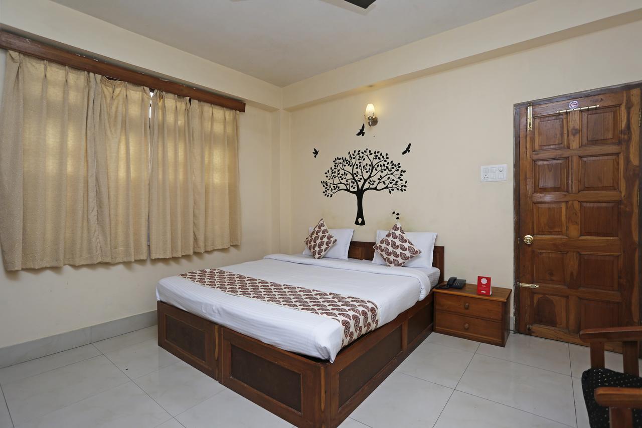 Oyo 2402 Hotel Highwinds Shillong Bagian luar foto