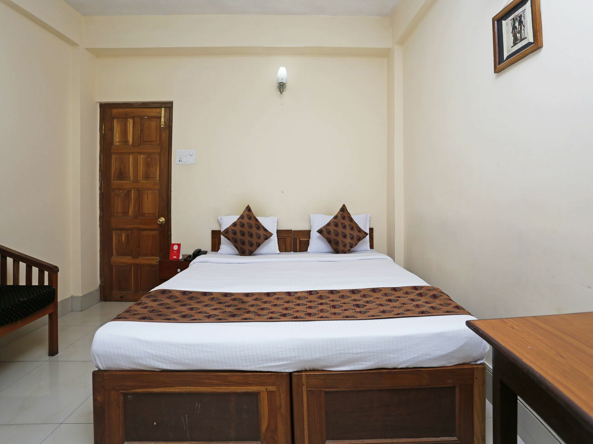 Oyo 2402 Hotel Highwinds Shillong Bagian luar foto